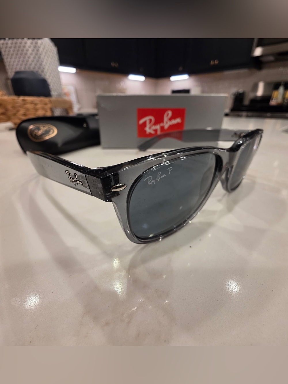 Ray-Ban RB2132 New Wayfarer Polarized Sunglasses Grey 55mm NEW